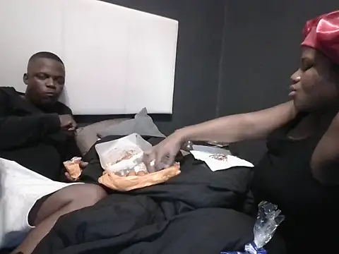 Snapshot of THEEBOSSTEE chatting on October 1, 2025, 7:31 pm THEEBOSSTEE online show from October 1, 2025, 7:31 pm