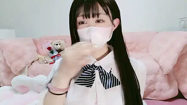 aaanyan online show from April 7, 2026, 12:55 am