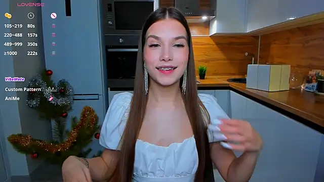 Snapshot of _Eva_Lee chatting on December 20, 2024, 6:02 pm  Eva Lee online show from December 20, 2024, 6:02 pm
