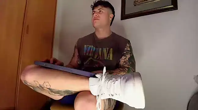 Snapshot of juandking chatting on March 12, 2025, 3:40 pm juandking online show from March 12, 2025, 3:40 pm