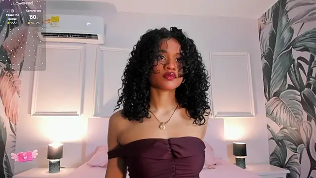 Aprillbrunette online show from February 5, 2026, 11:37 am