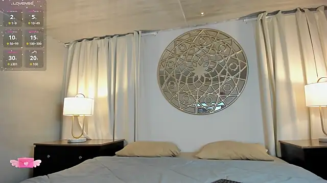 Snapshot of Aprillbrunette chatting on April 5, 2026, 11:51 am Aprillbrunette online show from April 5, 2026, 11:51 am