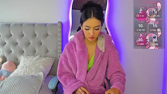 Snapshot of Violet_Rost chatting on March 8, 2025, 2:19 pm Violet Rost online show from March 8, 2025, 2:19 pm