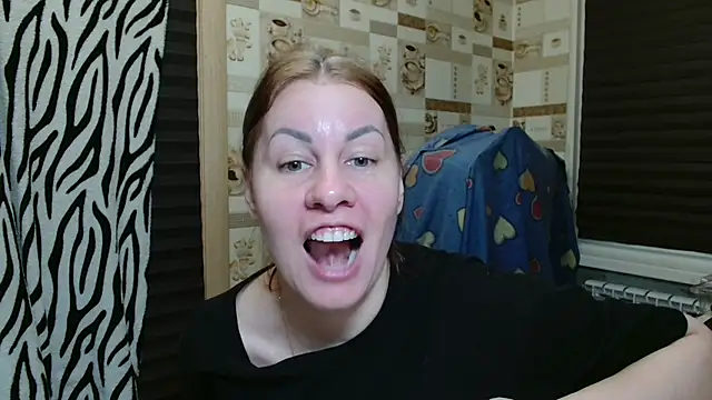 TherestlessKitty online show from July 4, 2026, 10:16 pm