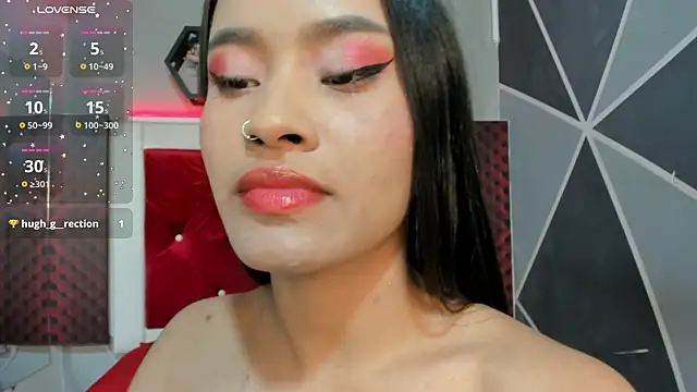 Snapshot of Karoll014 chatting on February 10, 2025, 12:18 pm Karoll014 online show from February 10, 2025, 12:18 pm