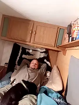 Snapshot of tjmacksjr chatting on December 23, 2024, 3:29 am tjmacksjr online show from December 23, 2024, 3:29 am