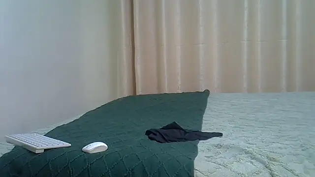 Snapshot of jeyberrie chatting on June 18, 2026, 9:30 pm jeyberrie online show from June 18, 2026, 9:30 pm