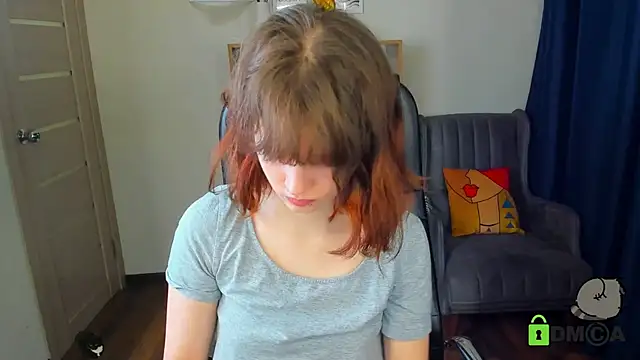 Alina Mills online show from November 11, 2025, 8:36 am