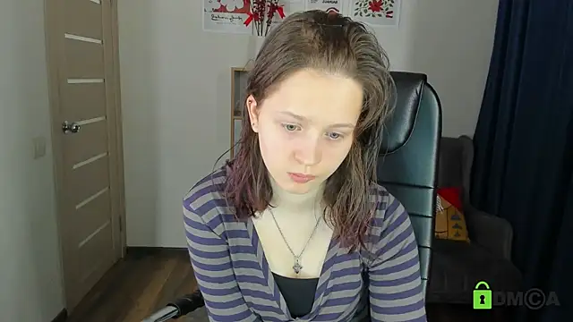 Snapshot of Alina_Mills chatting on May 16, 2026, 7:05 am Alina Mills online show from May 16, 2026, 7:05 am