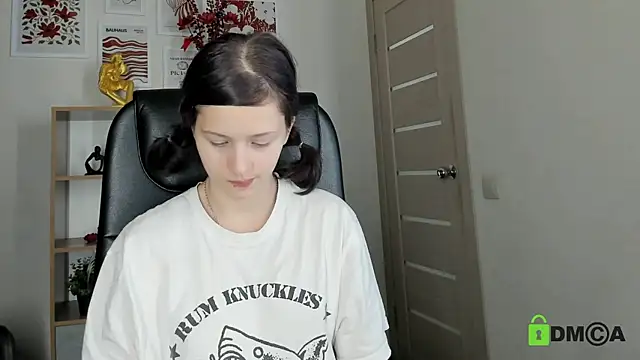 Alina Mills online show from August 4, 2026, 7:44 am