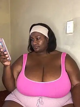 bustytitsxxx online show from April 23, 2026, 6:14 am