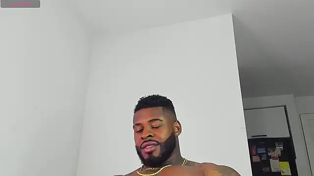 Snapshot of Makonneen chatting on February 5, 2026, 4:17 am Makonneen online show from February 5, 2026, 4:17 am