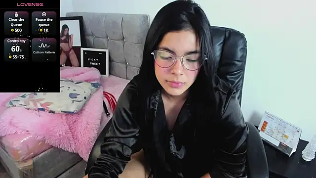 Snapshot of _Vicky_sweet chatting on February 7, 2025, 11:55 pm  Vicky sweet online show from February 7, 2025, 11:55 pm