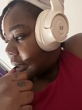 Goddess Nafeesha online show from October 30, 2025, 4:14 am