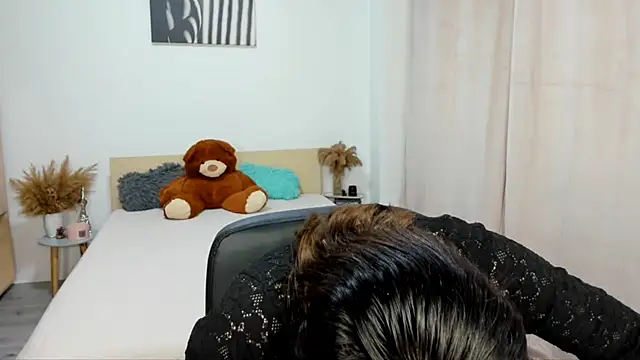 Snapshot of Alexa_Dolly12 chatting on February 22, 2025, 7:45 am Alexa Dolly12 online show from February 22, 2025, 7:45 am