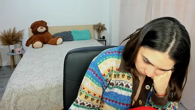 Snapshot of Alexa_Dolly12 chatting on March 4, 2025, 8:57 am Alexa Dolly12 online show from March 4, 2025, 8:57 am