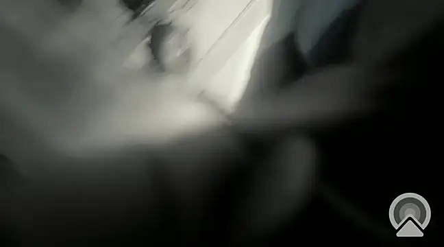 Snapshot of freakzmexx chatting on December 14, 2024, 7:51 am freakzmexx online show from December 14, 2024, 7:51 am