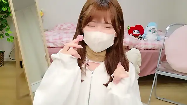 Sayuringo  online show from June 30, 2026, 1:23 pm