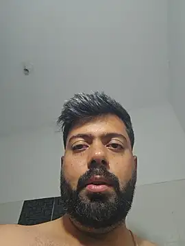 Hornie small Dick01 online show from January 9, 2026, 4:32 pm