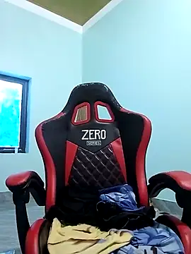 Snapshot of Lonalysexy chatting on March 25, 2026, 7:14 am Lonalysexy online show from March 25, 2026, 7:14 am