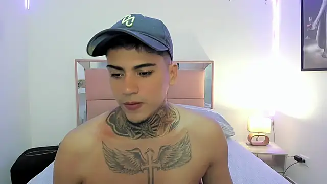 mad maxxx2 online show from February 2, 2025, 11:00 pm