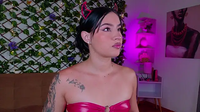 melody cute10 online show from May 21, 2026, 1:51 pm