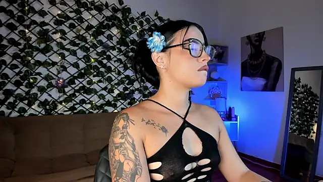 melody cute10 online show from June 8, 2026, 1:33 pm