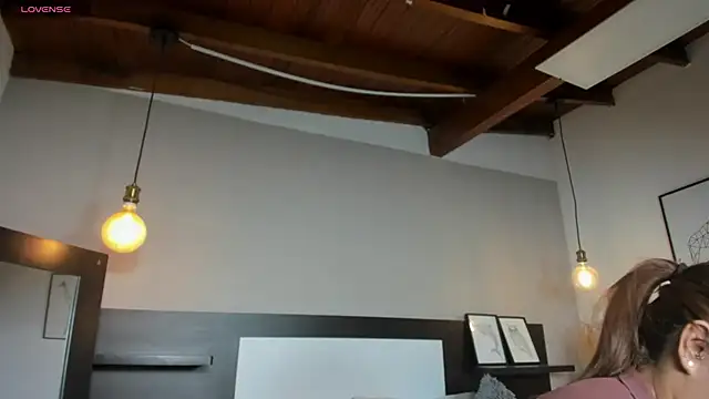 SaraaJhonsonn online show from March 25, 2026, 2:34 pm