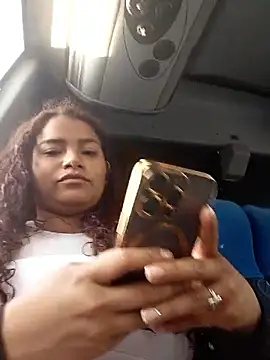 loly marce online show from October 25, 2025, 10:15 pm