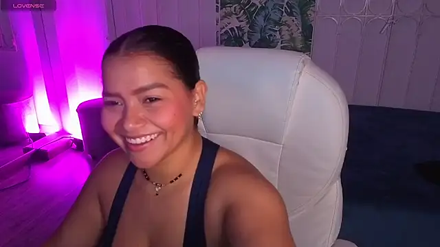 loly marce online show from May 21, 2026, 7:21 pm