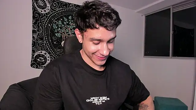 JayMarcos  online show from February 21, 2025, 5:56 am