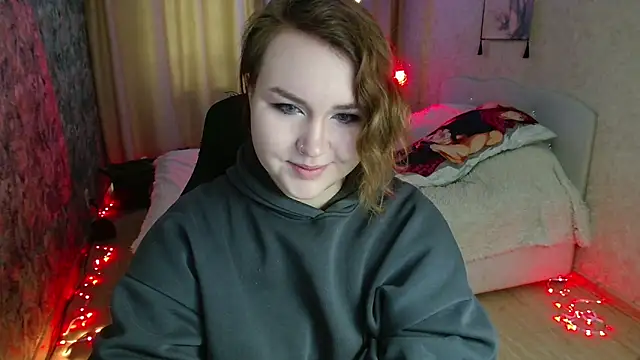 Jenny Fox online show from April 19, 2026, 4:23 am