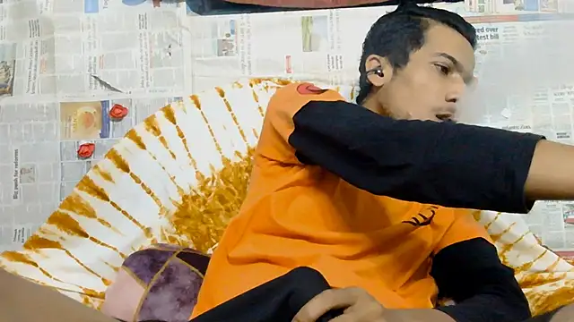 Snapshot of Alex_Suman25 chatting on February 25, 2026, 3:10 pm Alex Suman25 online show from February 25, 2026, 3:10 pm