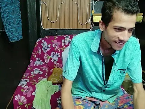 Alex Suman25 online show from June 29, 2026, 3:35 am