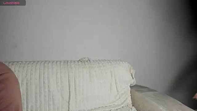 Snapshot of llolilove chatting on March 3, 2025, 6:44 pm llolilove online show from March 3, 2025, 6:44 pm