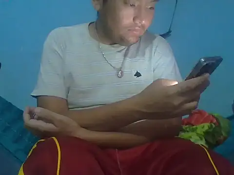 daniel4444Cu online show from April 23, 2026, 2:52 pm