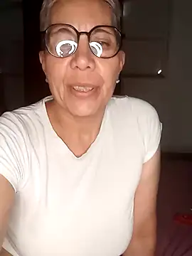 luz bella online show from December 14, 2024, 2:34 am