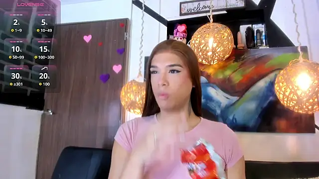 victoria aleia  online show from March 23, 2026, 2:04 am