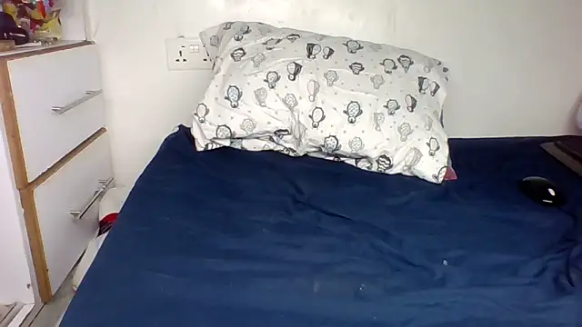 Precious Diva online show from February 18, 2026, 12:45 pm