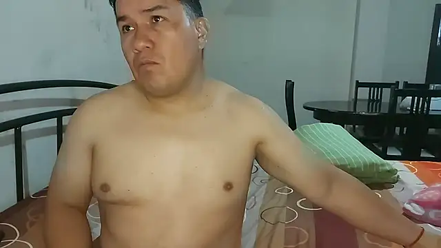 ferchoDC78 online show from April 8, 2026, 2:17 pm