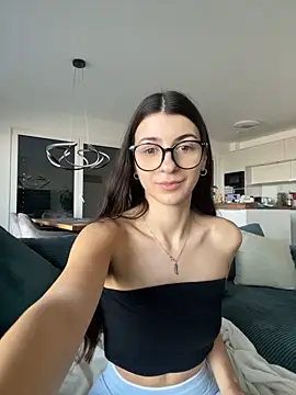 Wildberry  online show from March 7, 2026, 7:38 am