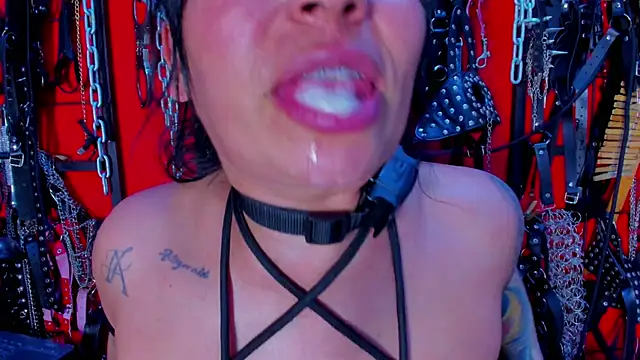 sadistic aradia online show from February 15, 2025, 8:22 am