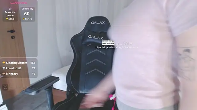 Snapshot of Lin_SiYee chatting on January 23, 2025, 2:50 pm Lin SiYee online show from January 23, 2025, 2:50 pm