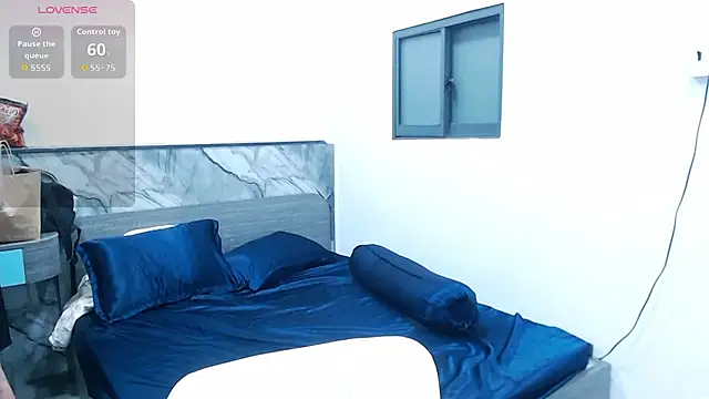 Snapshot of Lin_SiYee chatting on November 5, 2025, 1:00 pm Lin SiYee online show from November 5, 2025, 1:00 pm