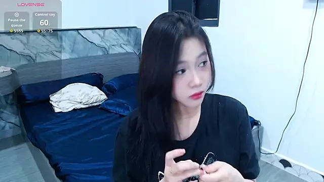 Snapshot of Lin_SiYee chatting on November 27, 2025, 9:00 am Lin SiYee online show from November 27, 2025, 9:00 am