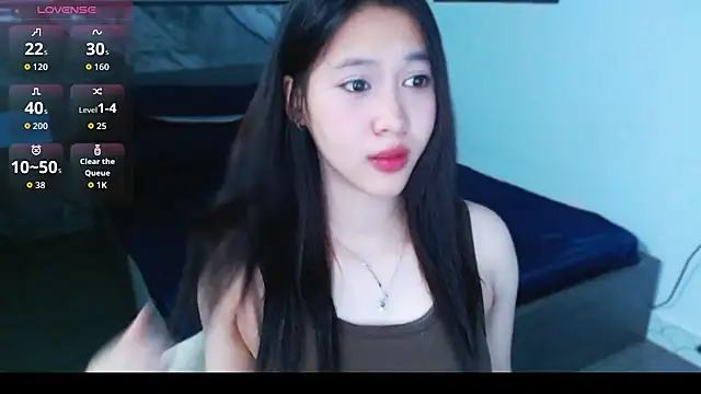 Snapshot of Lin_SiYee chatting on February 2, 2026, 12:37 pm Lin SiYee online show from February 2, 2026, 12:37 pm