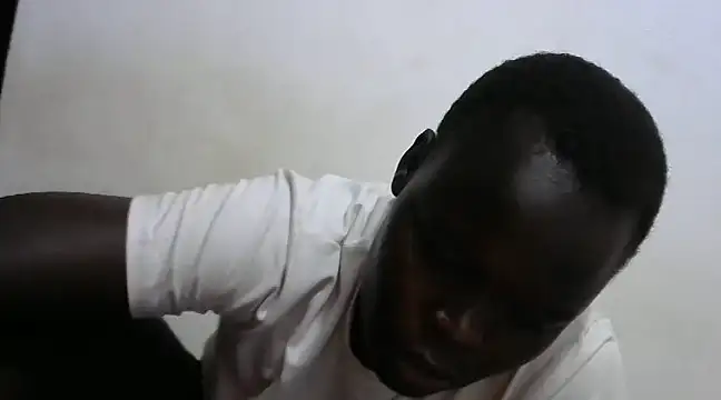 Snapshot of African_sexxy_ chatting on February 23, 2025, 6:12 pm African sexxy  online show from February 23, 2025, 6:12 pm