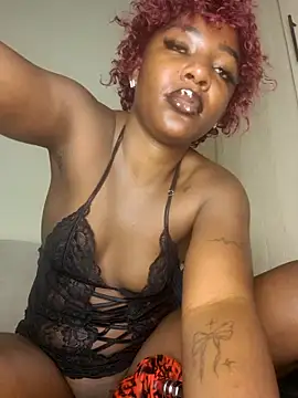 Snapshot of Sexxy_mariana chatting on July 1, 2026, 2:02 am Sexxy mariana online show from July 1, 2026, 2:02 am