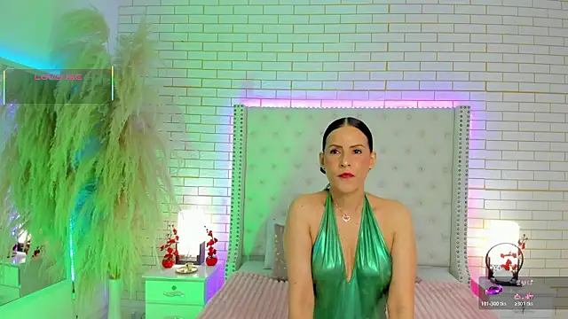 Snapshot of Coco_Balenciaga_ chatting on March 17, 2026, 11:35 am Coco Balenciaga online show from March 17, 2026, 11:35 am