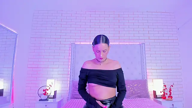 Snapshot of Coco_Balenciaga_ chatting on March 25, 2026, 11:49 am Coco Balenciaga online show from March 25, 2026, 11:49 am